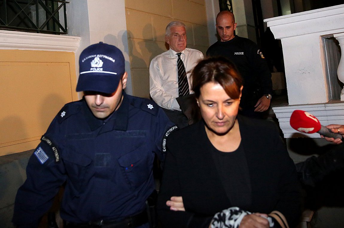 Η πρώτη νύχτα του Γιάννου Παπαντωνίου και της συζύγου του στον Κορυδαλλό