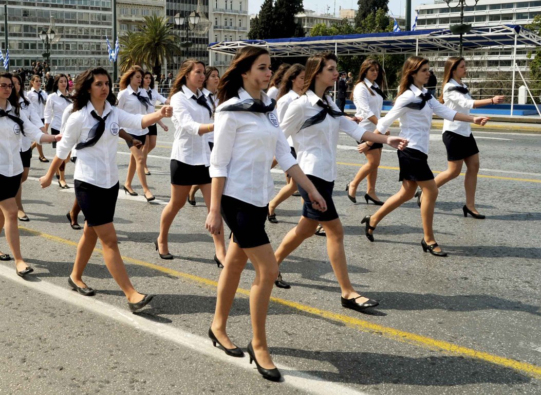 28η Οκτωβρίου: Με τι καιρό θα γίνουν οι παρελάσεις σε όλη τη χώρα