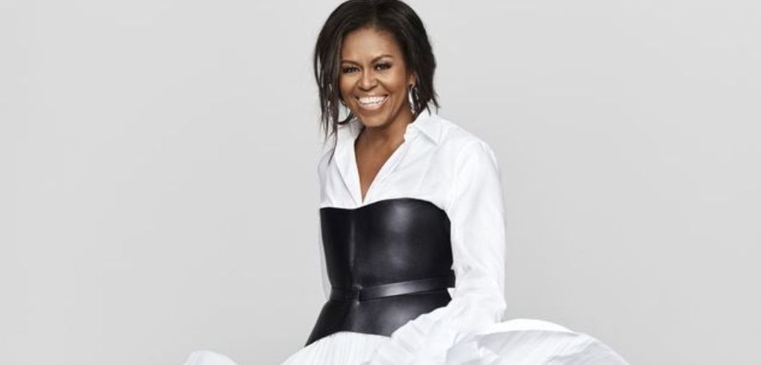 Μισέλ Ομπάμα | Η  επιτυχία δεν έχει να κάνει με το πόσα χρήματα κερδίζεις, αλλά με τη διαφορά που κάνεις στις ζωές των ανθρώπων.