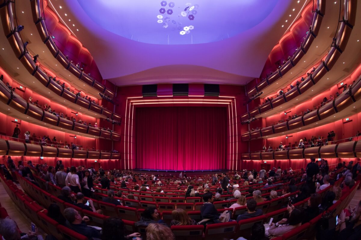 Ακυρώθηκε η πολυαναμενόμενη παράσταση του χειμώνα – Όλο το παρασκήνιο