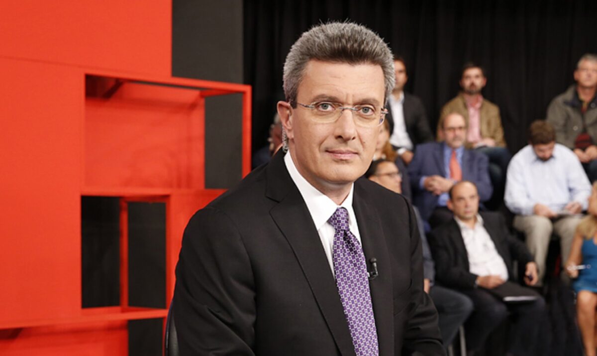 Νίκος Χατζηνικολάου: «Επιτέλους ανοίγουν οι λογαριασμοί Σημίτη»