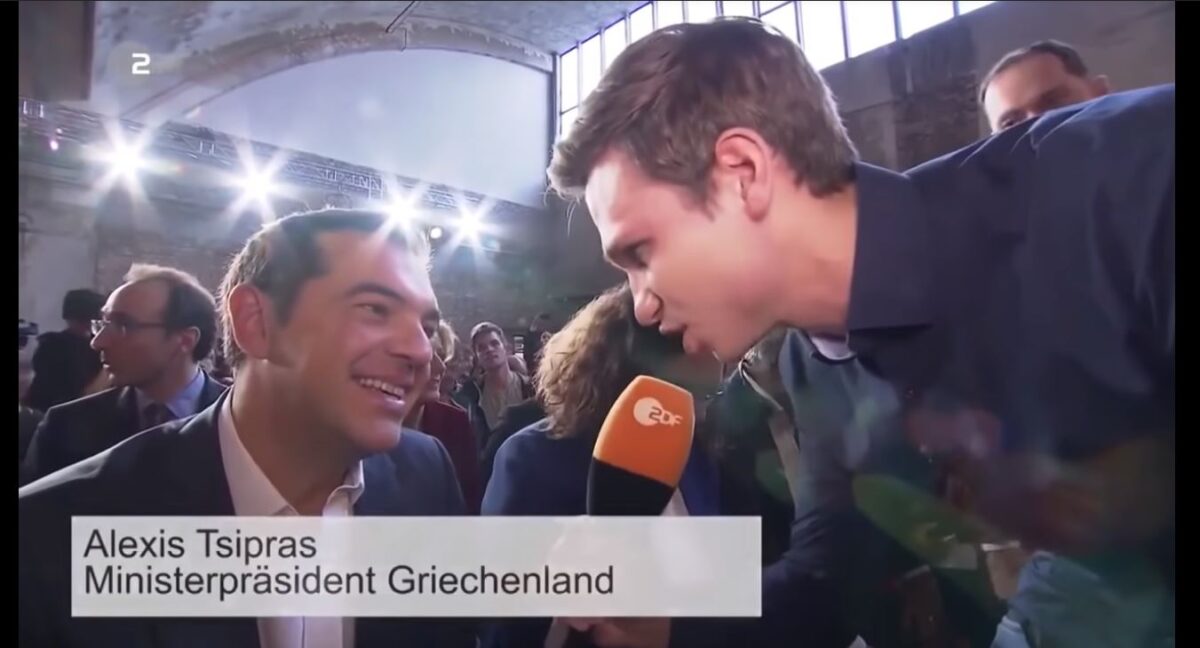 «Ηρθατε εδώ για να δείτε κάτι πιο γ@μ@μ@νο από την Ελλάδα;» – Η ερώτηση Γερμανού που άφησε άφωνο τον Τσίπρα (Βίντεο)