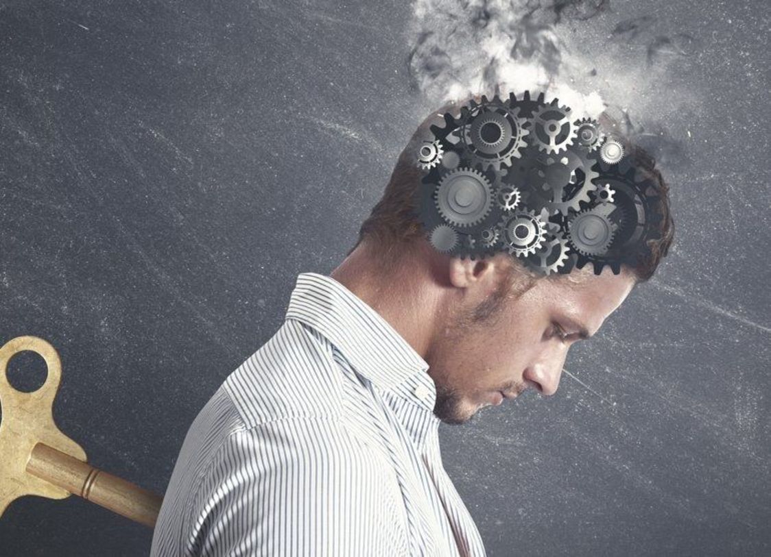 “Κλείδωσα; Ας ελέγξω πάλι…” – Τι πυροδοτεί τη συνήθεια που έχουμε σχεδόν όλοι