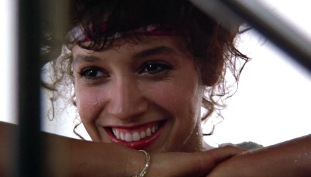 What a feeling | Το τραγούδι-ύμνος της δεκαετίας του `80 & ο εκπληκτικός χορός για ένα όνειρο που γίνεται πραγματικότητα