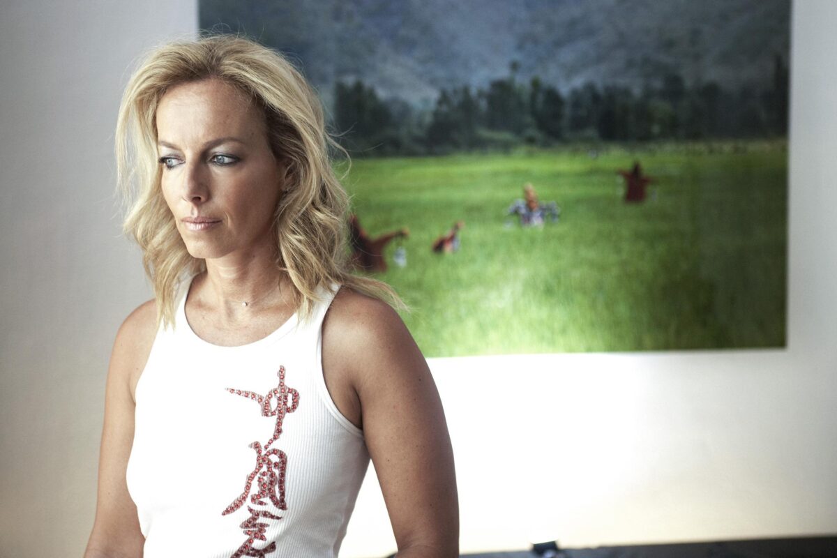 Τι κάνει στη Νότια Αφρική η γυναίκα του Βαρουφάκη;