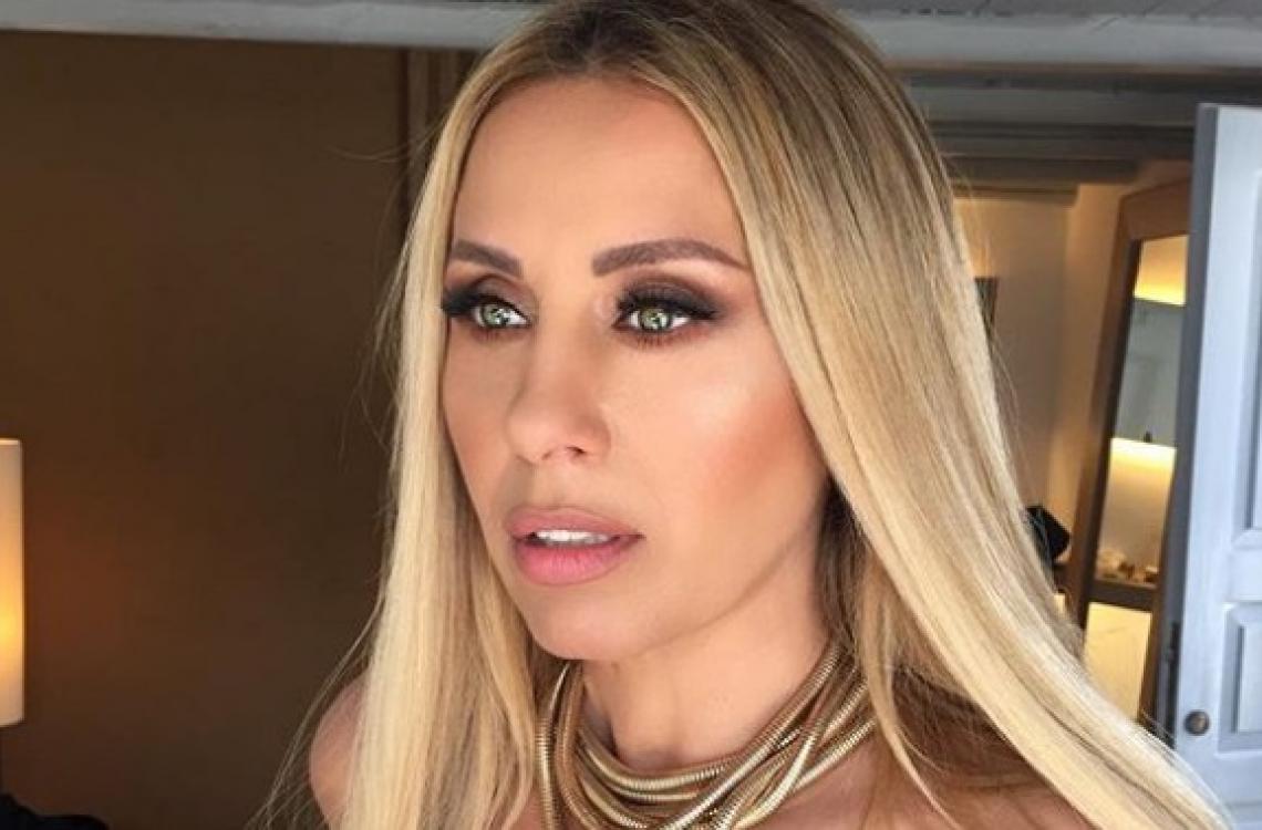 Μήνυμα ζωής από τη Γωγώ Μαστροκώστα (Φωτό)