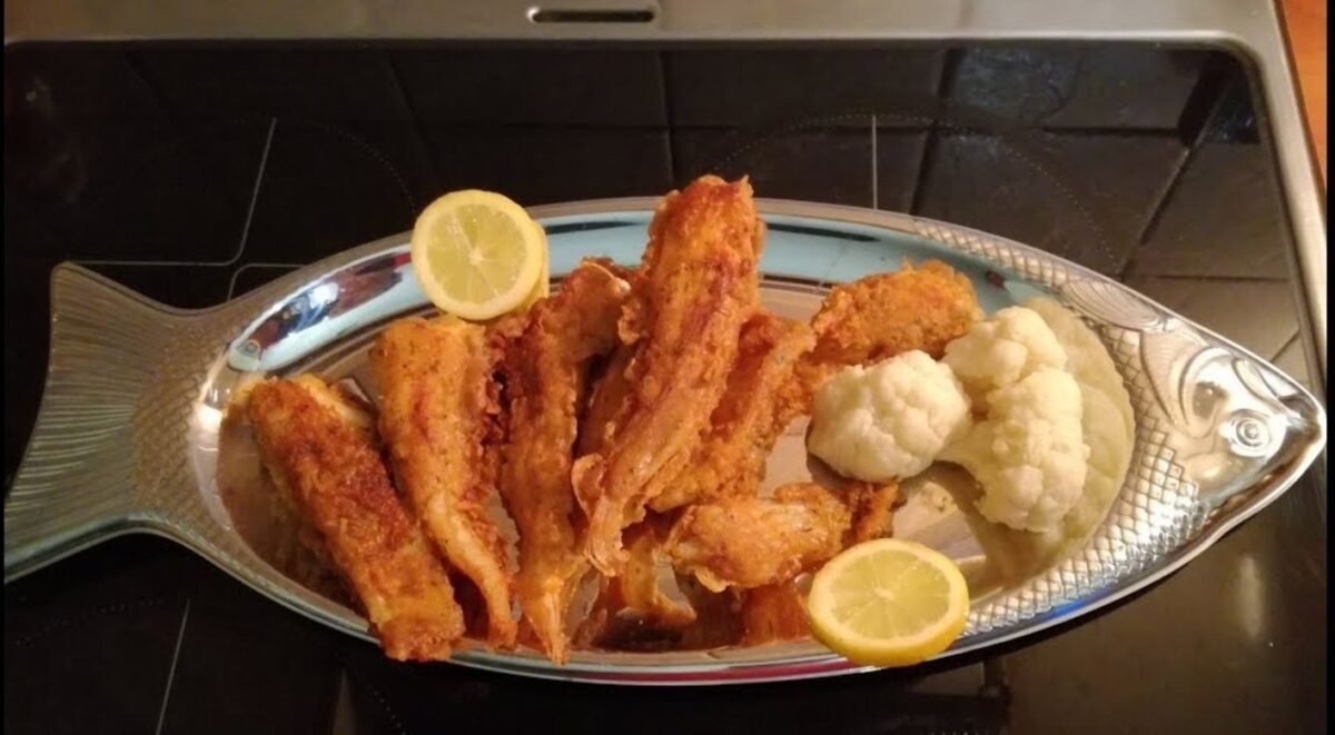 Συνταγή | Σαλαχι-Βάτος με Αρωματικό χυλό στο τηγάνι