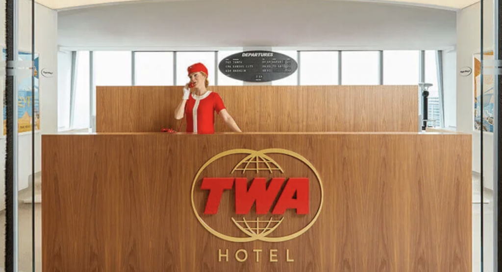 TWA Hotel: Το 60s ξενοδοχείο που κατασκευάστηκε στο αεροδρόμιο JFK και θα έχει το μεγαλύτερο λόμπι στον κόσμο