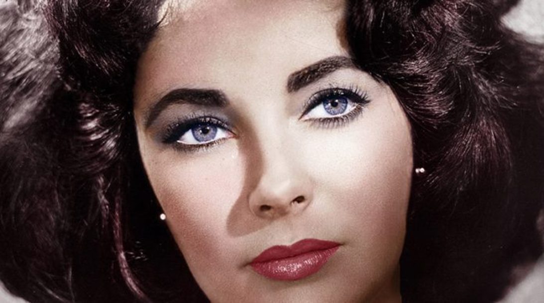 Elizabeth Taylor | 10 απρόβλεπτες σκέψεις για τη ζωή  από τη  θρυλική ηθοποιό που δε δίστασε να παντρευτεί 8 φορές