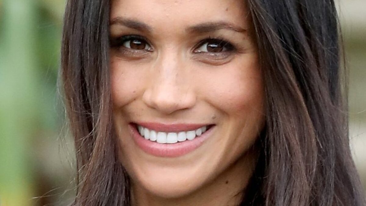 Meghan Markle | Γέννησε δίδυμα παιδιά ! Ένα άσπρο κι ένα έγχρωμο! Χαρές στο παλάτι!