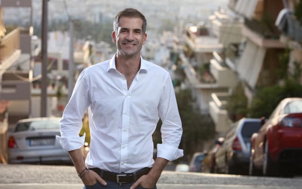 Κώστας Μπακογιάννης: Δεν περίμενα ότι θα γυρίσει να με κοιτάξει η Σία