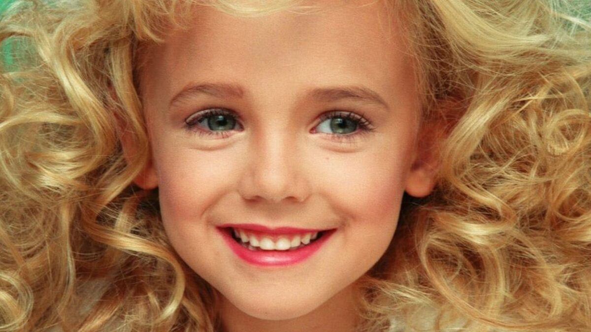 JonBenét Ramsey | Η μικρή Βασίλισσα της ομορφιάς που δολοφονήθηκε