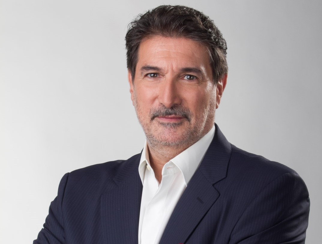 Αντώνης Λιάρος για την Παναγία των Παρισίων: «Τα Mega δεν χτίζονται με π….ς»