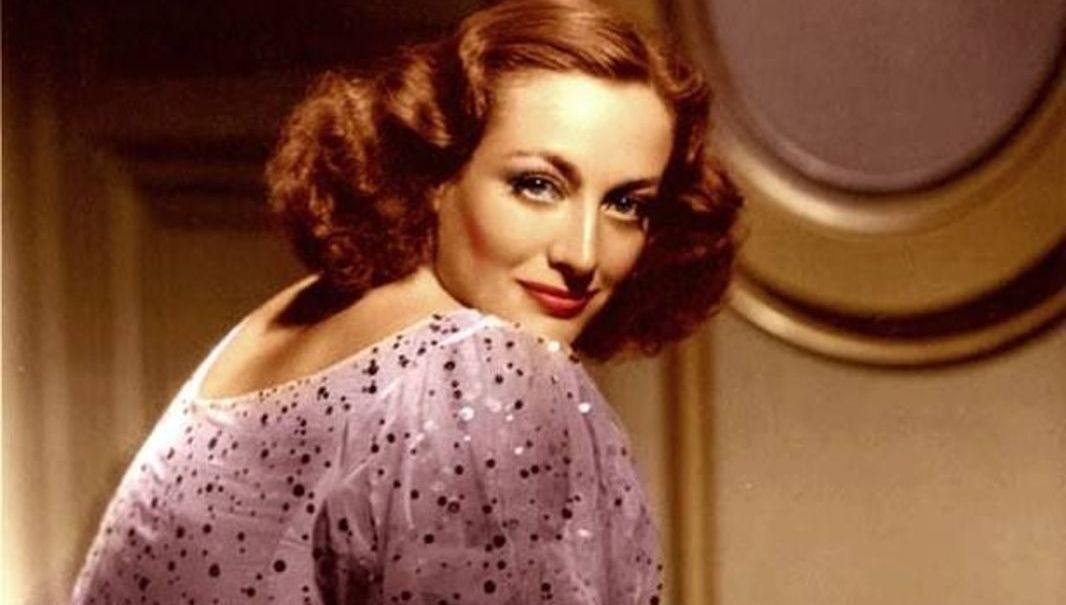 Joan Crawford |Η αγάπη είναι μια φωτιά, όμως ποτέ δεν ξέρεις, αν θα ζεστάνει τη καρδιά σου ή θα σου κάψει το σπίτι.