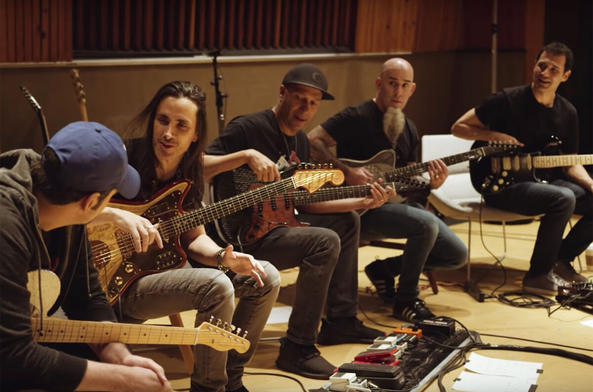 Διάσημοι κιθαρίστες της ροκ συναντήθηκαν για να παίξουν μαζί το μουσικό θέμα του Game of Thrones