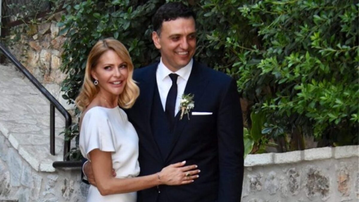 Τζένη Μπαλατσινού & Βασίλης Κικίλιας | Ο chic, λιτός γάμος ενός ερωτευμένου ζευγαριού