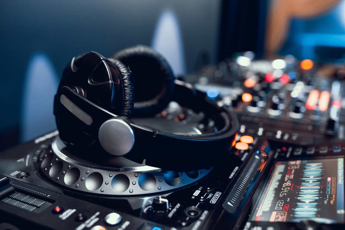 Πυροβόλησαν και σκότωσαν διάσημο Dj!