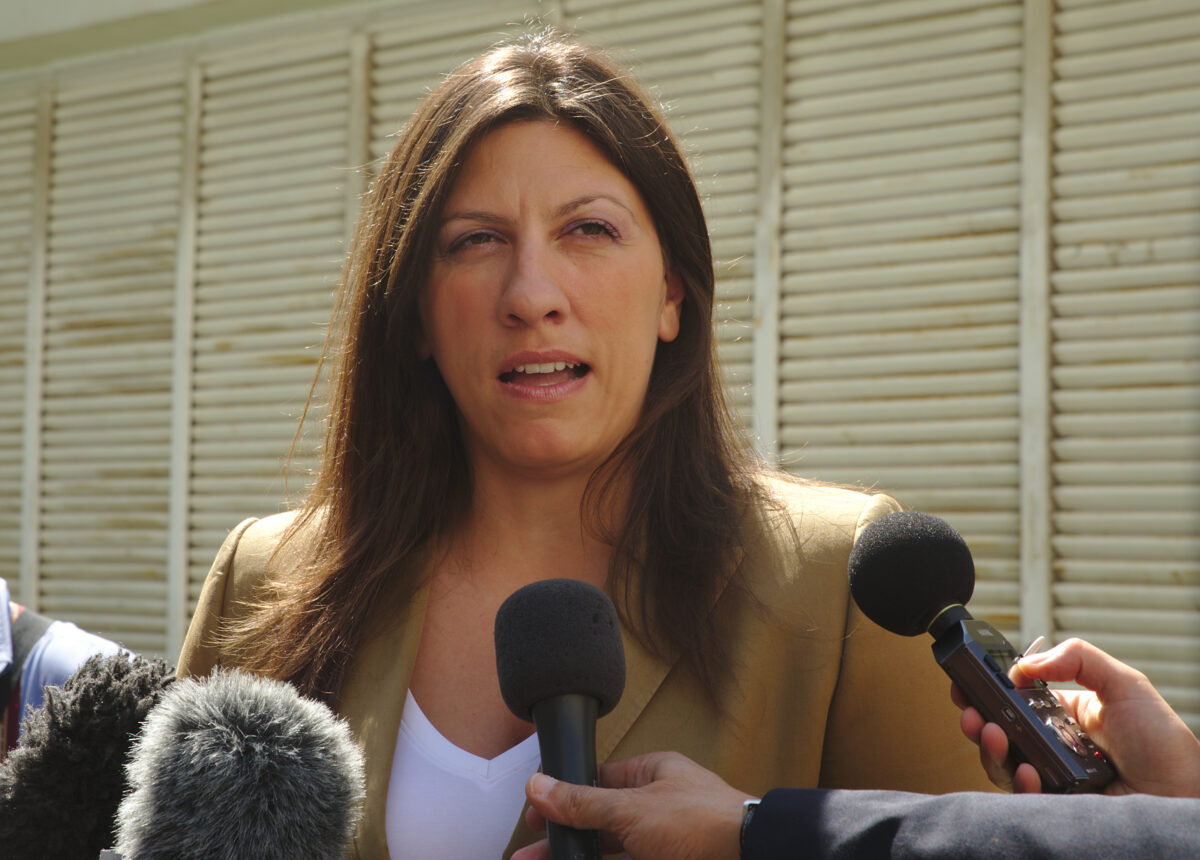 Η Ζωή Κωνσταντοπούλου ζητά να συμμετέχει στο debate γιατί υπήρξε… πρόεδρος της Βουλής!