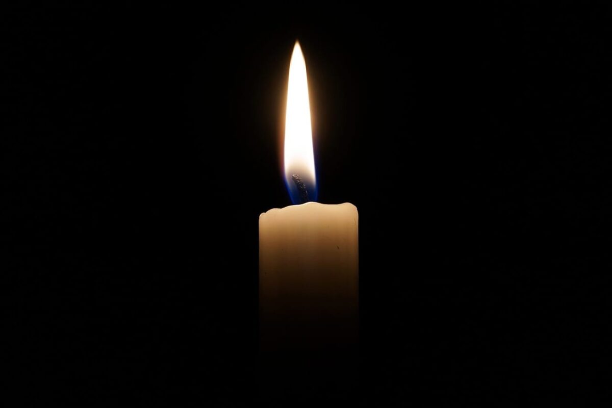 Πέθανε ο πατέρας πασίγνωστου τραγουδιστή στα 67 του…
