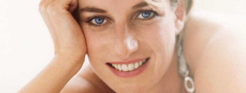 Lady Diana |  Η ιστορία της πριγκίπισσας της καρδιάς που συγκλόνισε τον κόσμο με το τραγικό τέλος της