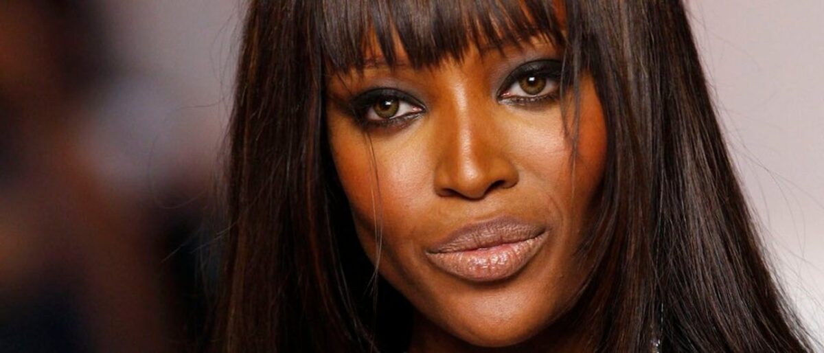 Ναόμι Κάμπελ  |Σάλος με το top model - H είδηση που κάνει το γύρο του διαδικτύου κι εξοργίζει!