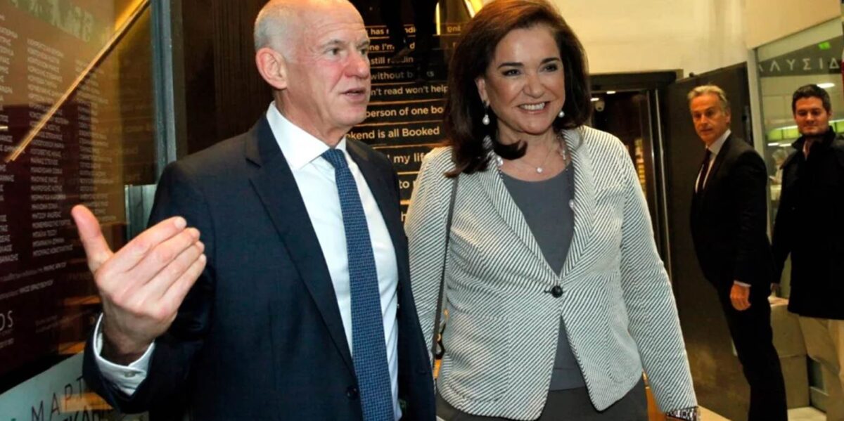 Η Ντόρα Μπακογιάννη μαγείρεψε γιουβέτσι σε Γιώργο Παπανδρέου και Κατρούγκαλο