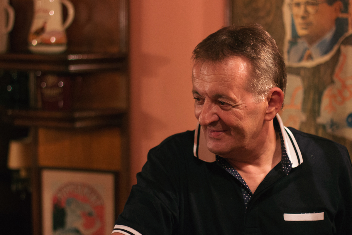 Με τη δεύτερη σύζυγό μου χωρίσαμε γιατί έμαθε ότι τα είχα ξαναβρεί με την πρώτη (Βίντεο)