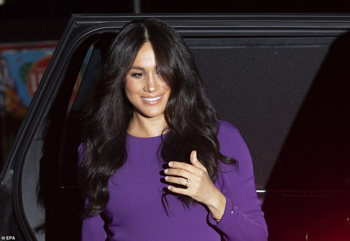 Μέγκαν Μαρκλ | Πιο όμορφη από ποτέ στο Royal Albert Hall σαγήνεψε τα πλήθη