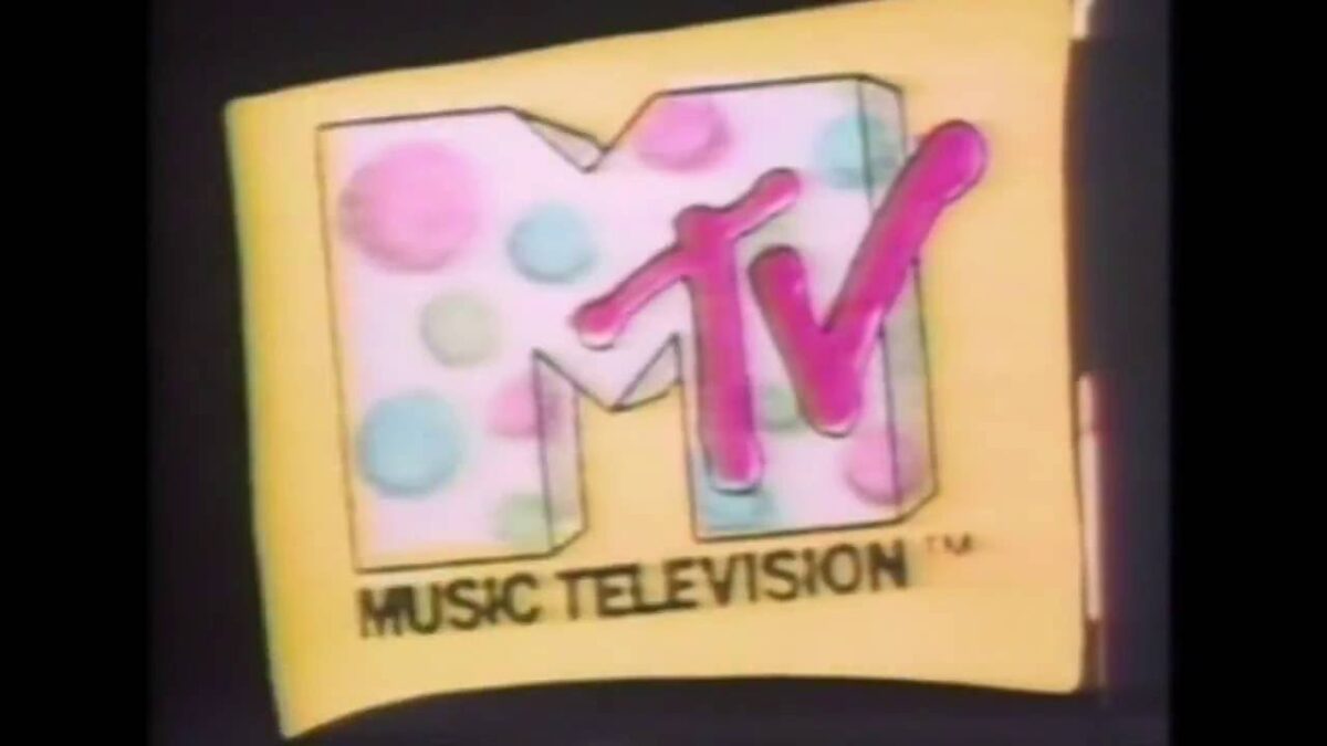 Δείτε πώς ξεκίνησε το 1981 το MTV και τα 700 πρώτα video clips που μετέδωσε