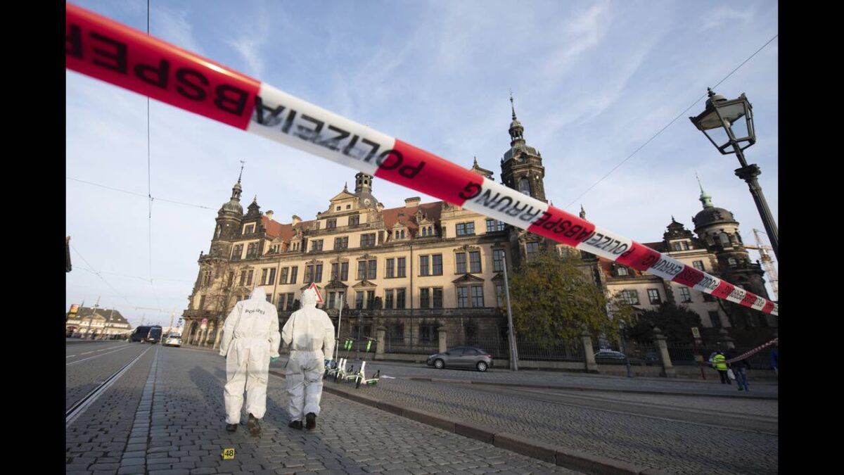 Επικήρυξαν για 500.000 ευρώ τους «ληστές του αιώνα» στη Δρέσδη