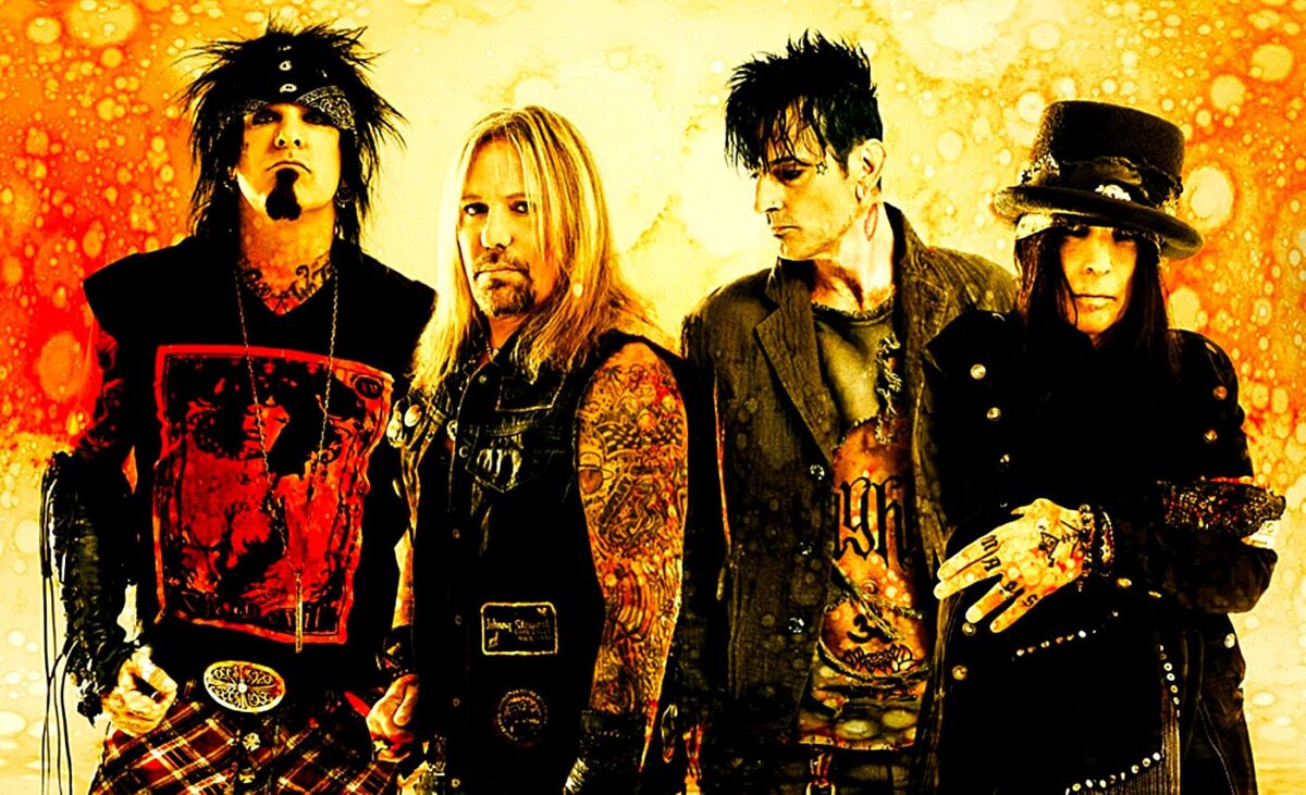 Ο Μάκης Βορίδης απαντά στον Tommy Lee των Motley Crue