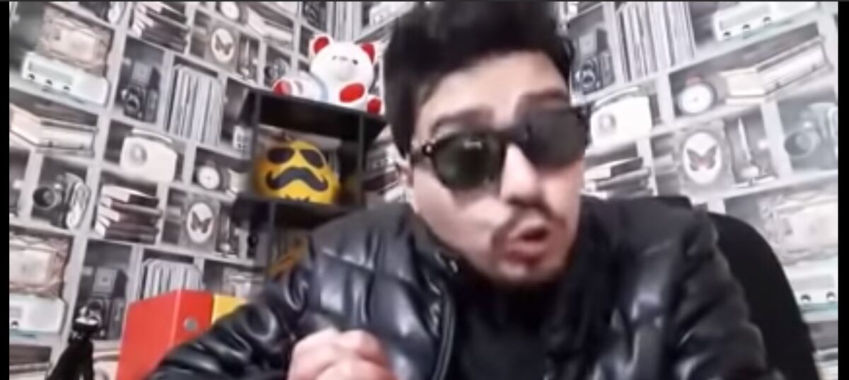 Στη φυλακή για μία φράση ο διάσημος YouTuber! (Βίντεο)