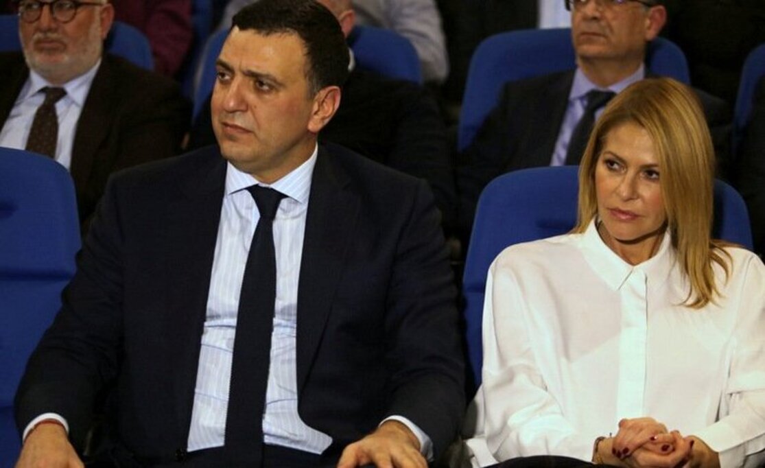 Τζένη Μπαλατσινού & Βασίλης Κικίλιας | Πάντα μαζί