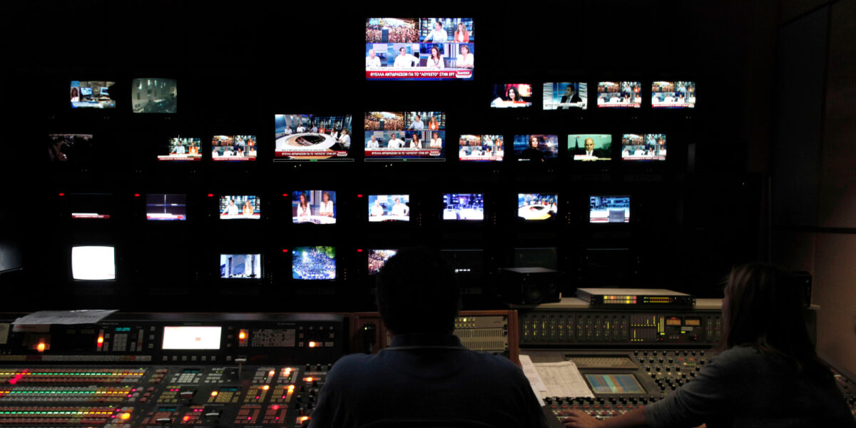 Έσπασε η ομερτά – Αυτός είναι ο τραπεζίτης του DEAL