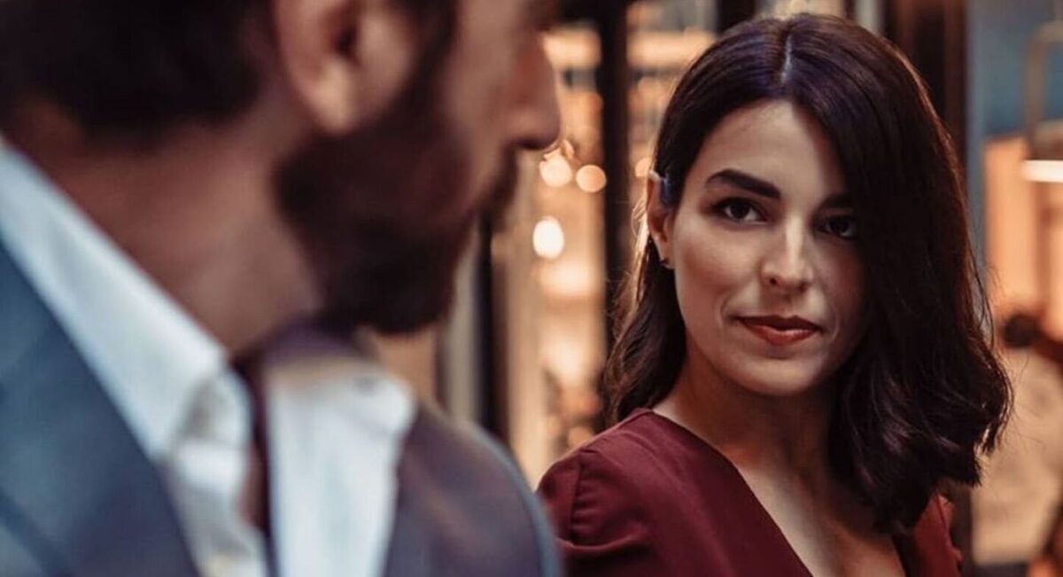 Δήμητρα Μεσιμερλή | Μόνο οι γενναίοι αγαπούν, να το θυμάσαι. Οι άλλοι απλώς ξεγελούν τα όνειρα.