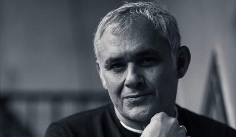 Στέφανος Δάνδολος | Αν στο βωμό του έρωτα, τον οδηγείς σε διαρκείς αναταράξεις και ασφυξία, τότε οδεύεις μαθηματικά προς το τέλμα.