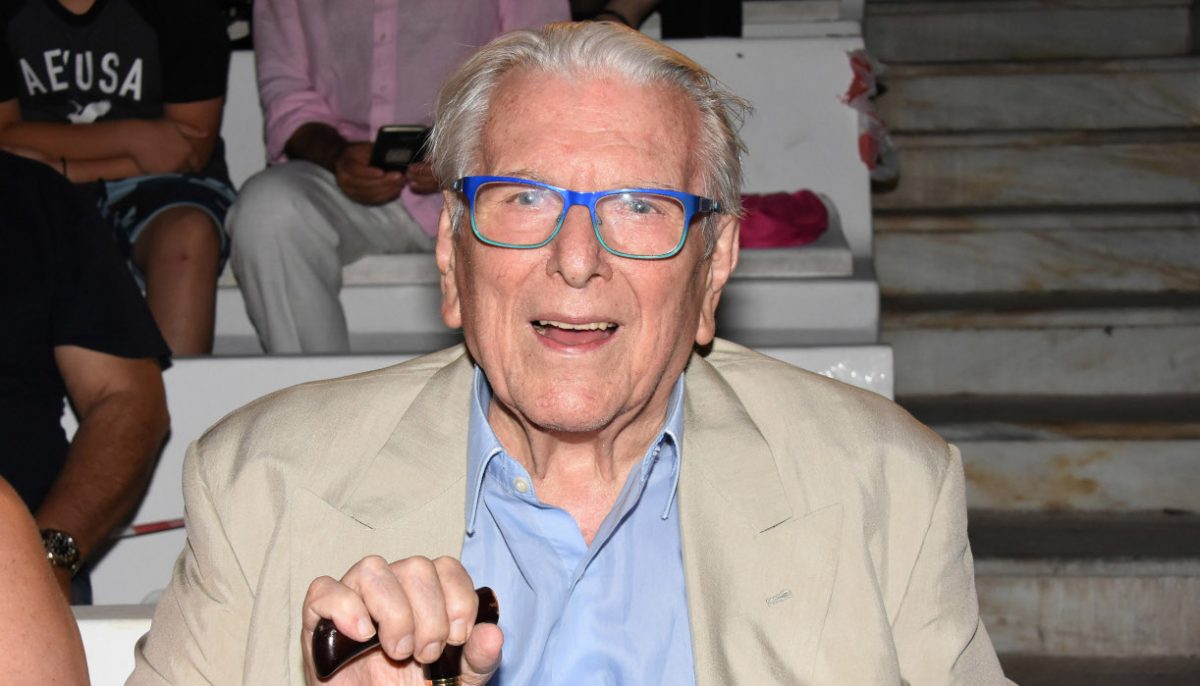 Κρίσιμη αλλά σταθερή η κατάσταση του Κώστα Βουτσά – Η έκκληση της οικογένειάς του