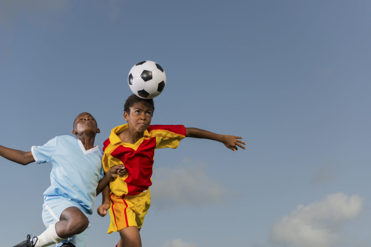 Τέρμα οι κεφαλιές για παιδιά κάτω των δώδεκα ετών