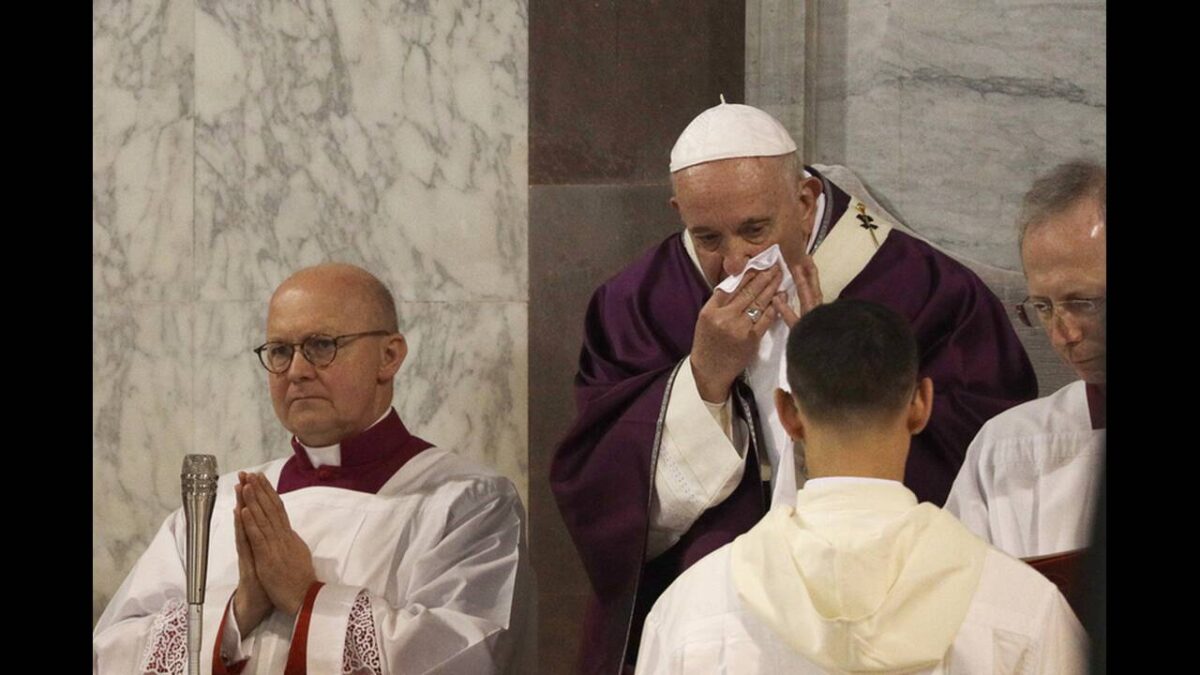 Αρνητικός στον κορονοϊό ο πάπας Φραγκίσκος