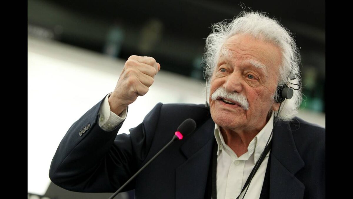 Μανώλης Γλέζος: Σήμερα η κηδεία του μεγάλου αγωνιστή της Αντίστασης – Σε στενό οικογενειακό κύκλο