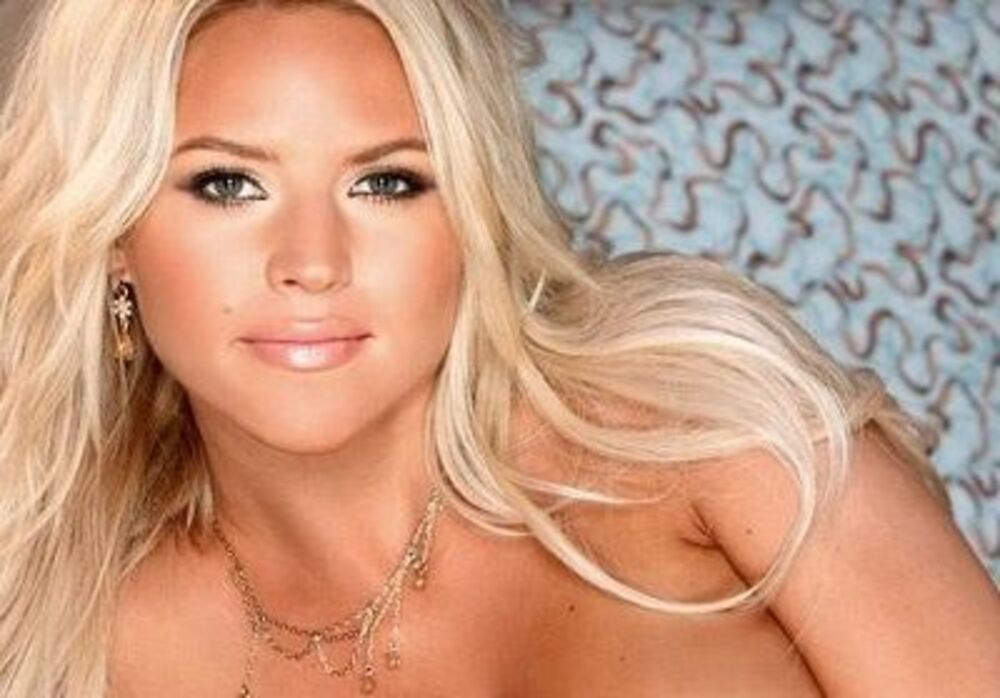 Ashley Mattingly | Αυτοκτόνησε η πανέμορφη Playmate & άφησε σημείωμα