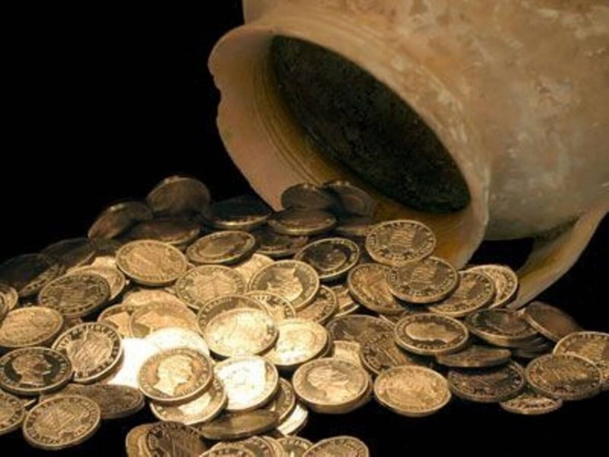Οι Έλληνες «βγάζουν» από τα σεντούκια τις χρυσές λίρες