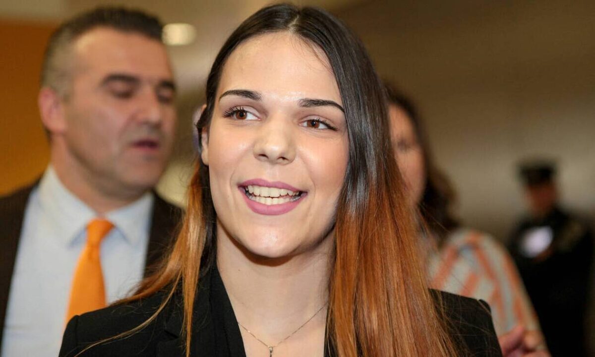 Ειρήνη Μελισσαροπούλου: Από τις φυλακές του Χονγκ Κονγκ… στην Ελληνική Αστυνομία!