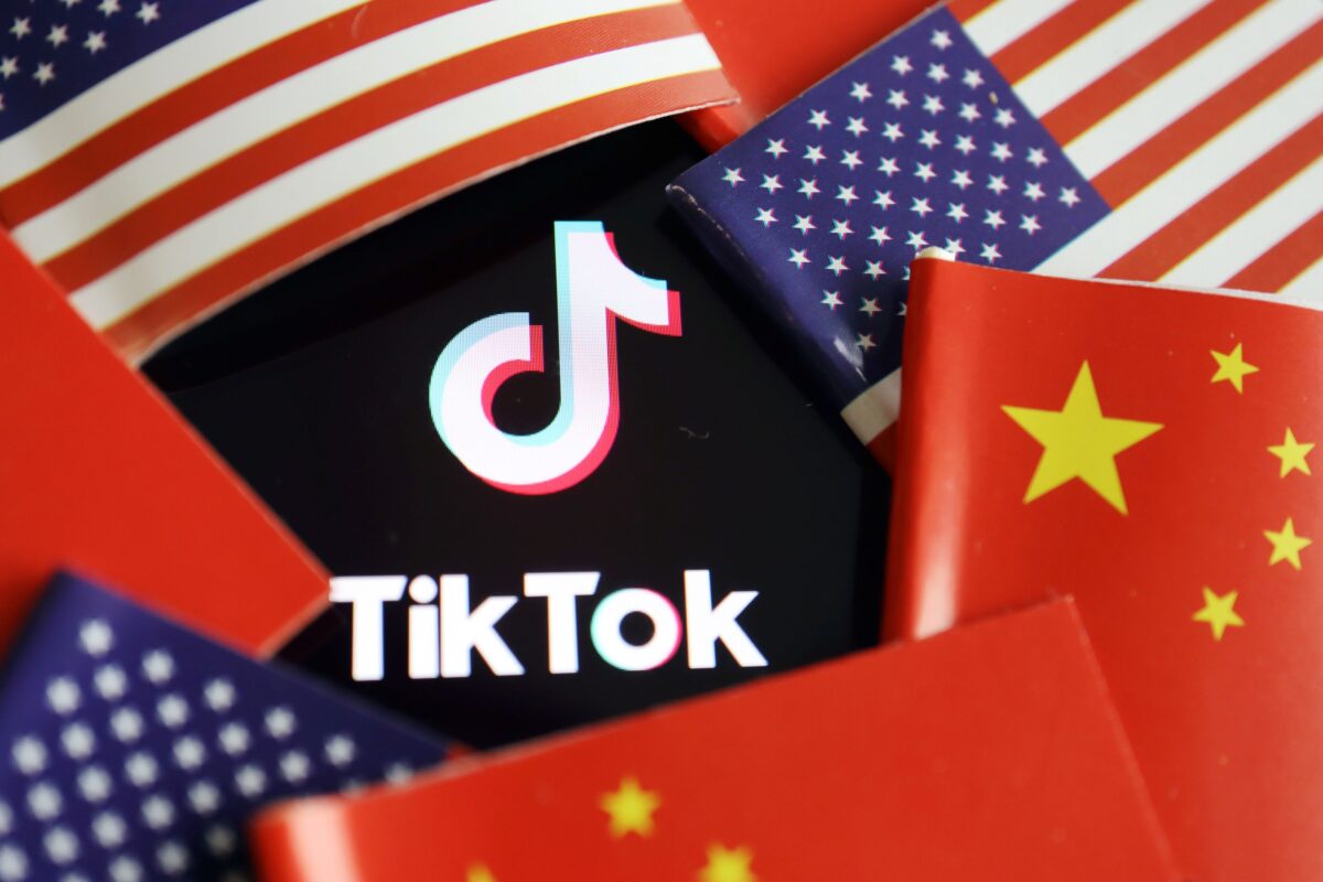 “Μάχη” για την εξαγορά του TikTok!