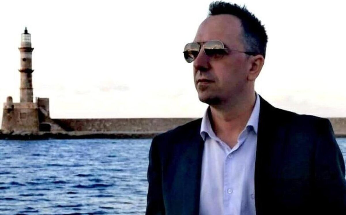 Παναγιώτης Δημητρόπουλος | Δυστυχώς στις μέρες μας τα παιδιά είναι υποχρεωμένα να ζουν σε έναν κόσμο όπου ο ουρανός του σφύζει από «διάττοντες αστέρες».