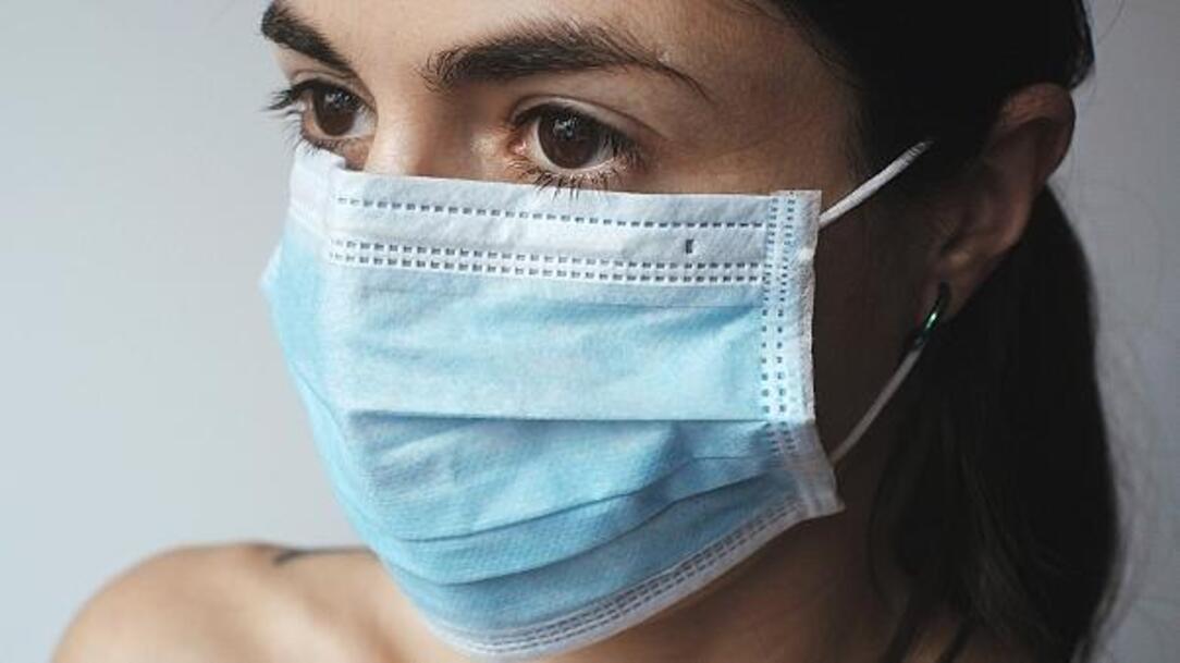 Προκαλεί δηλητηρίαση CO2 η παρατεταμένη χρήση μάσκας; Τι λέει ο Παγκόσμιος Οργανισμός Υγείας