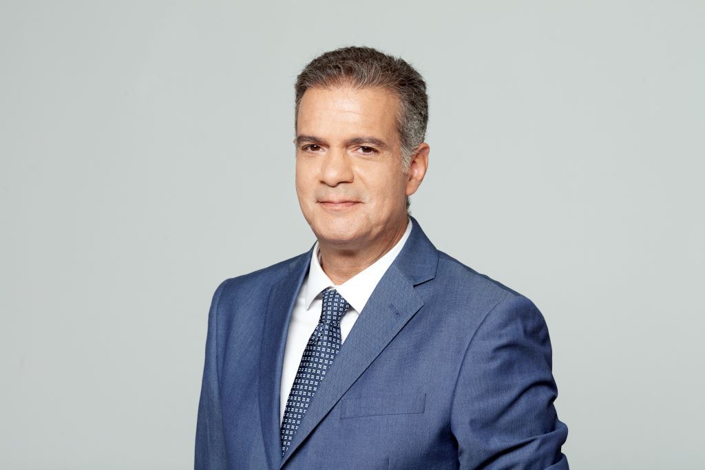 Αντώνης Κατσαρός |  Δεν είναι δεξιός ή αριστερός  ο ιός. Πεθαίνουμε Αλέξη, τι δεν καταλαβαίνεις;