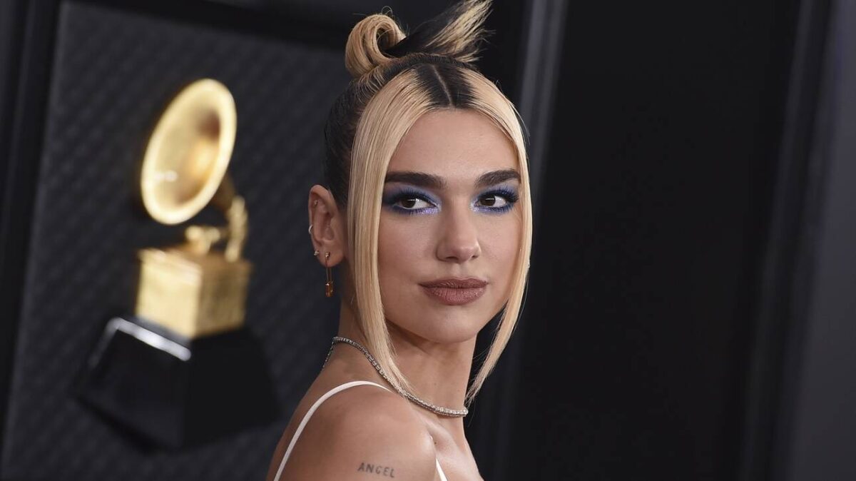 Dua Lipa | Η εμφάνιση που τρέλανε τα Grammys