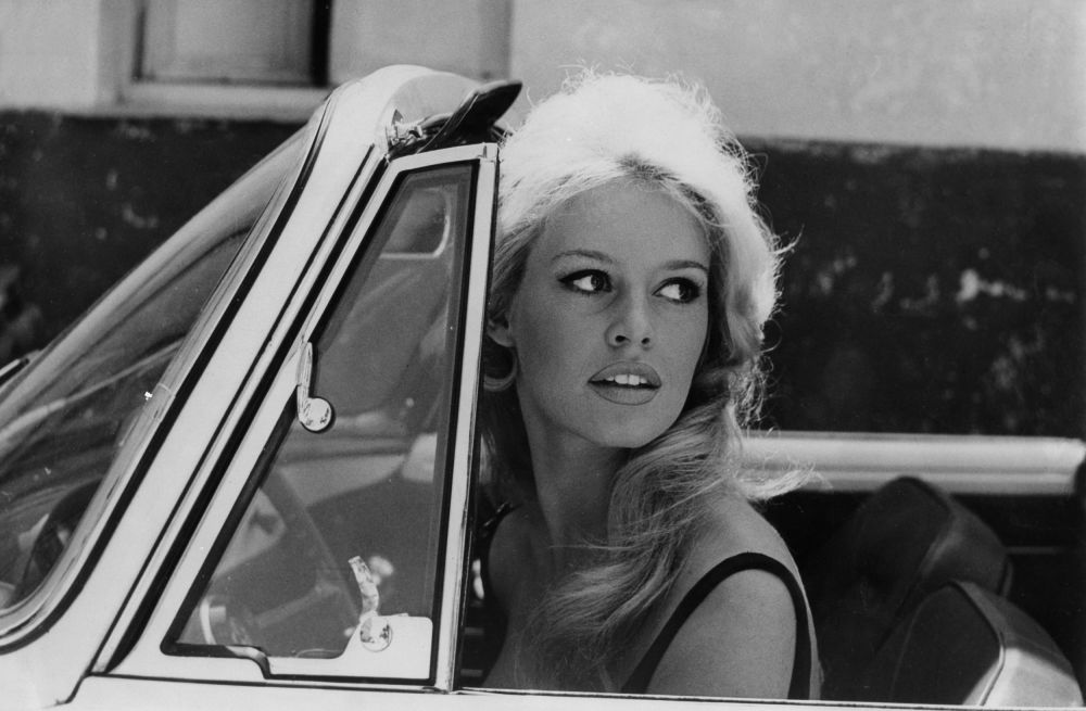Brigitte Bardot | Υπήρξα πολύ ευτυχισμένη, πολύ πετυχημένη, πολύ όμορφη, πολύ διάσημη, πολύ πλούσια και πολύ δυστυχισμένη.