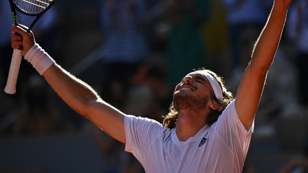 Roland Garros | O θρίαμβος του Στέφανου Τσιτσιπά σε 12+1 φωτογραφίες